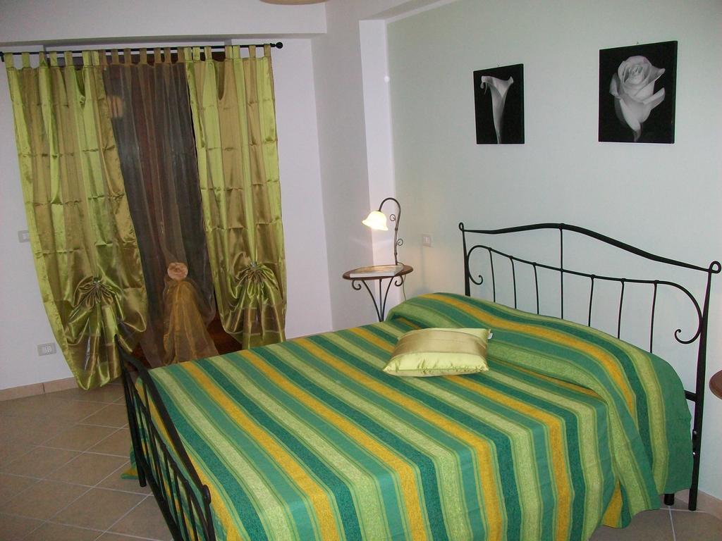 Casa Vacanze Il Castello Pescina Εξωτερικό φωτογραφία